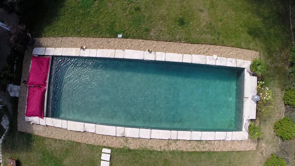 La Fontaine Des Noyers Saint-Saturnin-d'Apt Quarto foto